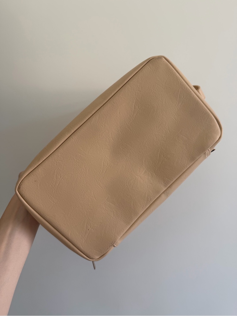BEIS Dopp Kit Toiletry Bag Makeup Pouch Beige - Picture 2 of 8